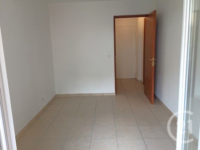 Appartement F2 &agrave; louer - 2 pi&egrave;ces - 36,86 m2 - Roquebrune Cap Martin - 06 - PROVENCE-ALPES-COTE-D-AZUR
