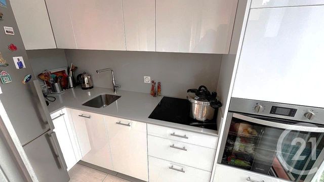 Appartement F3 &agrave; vendre - 3 pi&egrave;ces - 54,14 m2 - Menton - 06 - PROVENCE-ALPES-COTE-D-AZUR