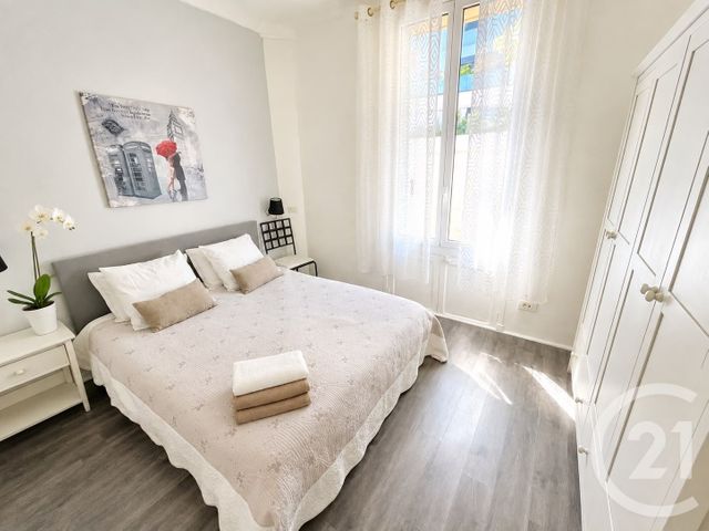 Appartement F3 &agrave; louer - 3 pi&egrave;ces - 49,31 m2 - Roquebrune Cap Martin - 06 - PROVENCE-ALPES-COTE-D-AZUR