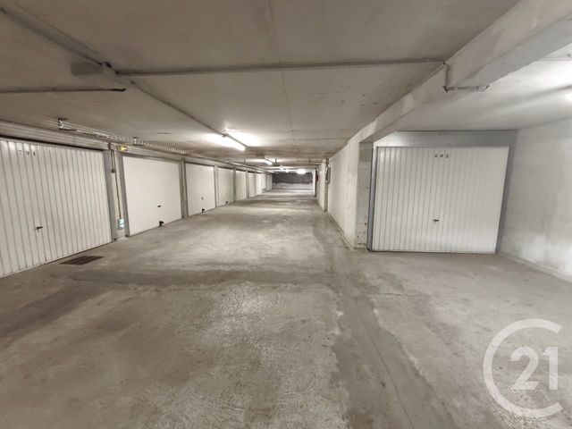 parking - ROQUEBRUNE CAP MARTIN - 06