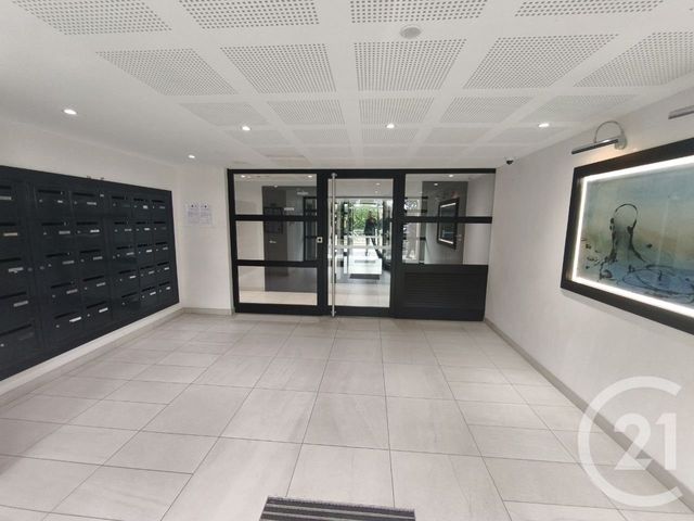 Appartement F2 &agrave; vendre - 2 pi&egrave;ces - 39,82 m2 - Beausoleil - 06 - PROVENCE-ALPES-COTE-D-AZUR