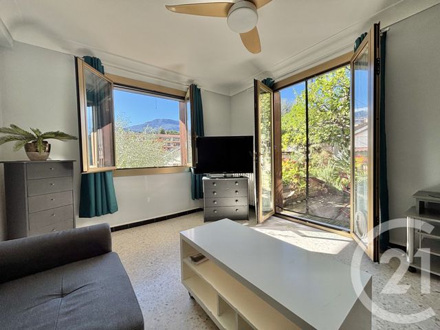 Appartement F2 &agrave; louer - 2 pi&egrave;ces - 53,29 m2 - Menton - 06 - PROVENCE-ALPES-COTE-D-AZUR
