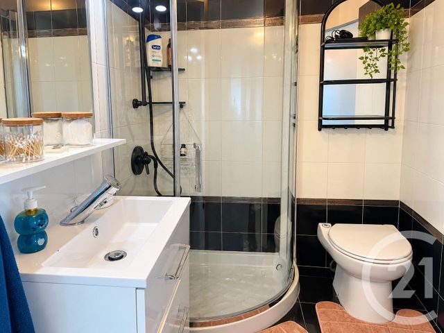 Appartement Studio &agrave; louer - 1 pi&egrave;ce - 22,52 m2 - Menton - 06 - PROVENCE-ALPES-COTE-D-AZUR