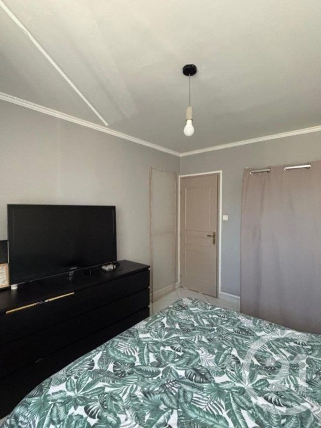 Appartement T5 &agrave; vendre - 5 pi&egrave;ces - 94 m2 - La Garde - 83 - PROVENCE-ALPES-COTE-D-AZUR