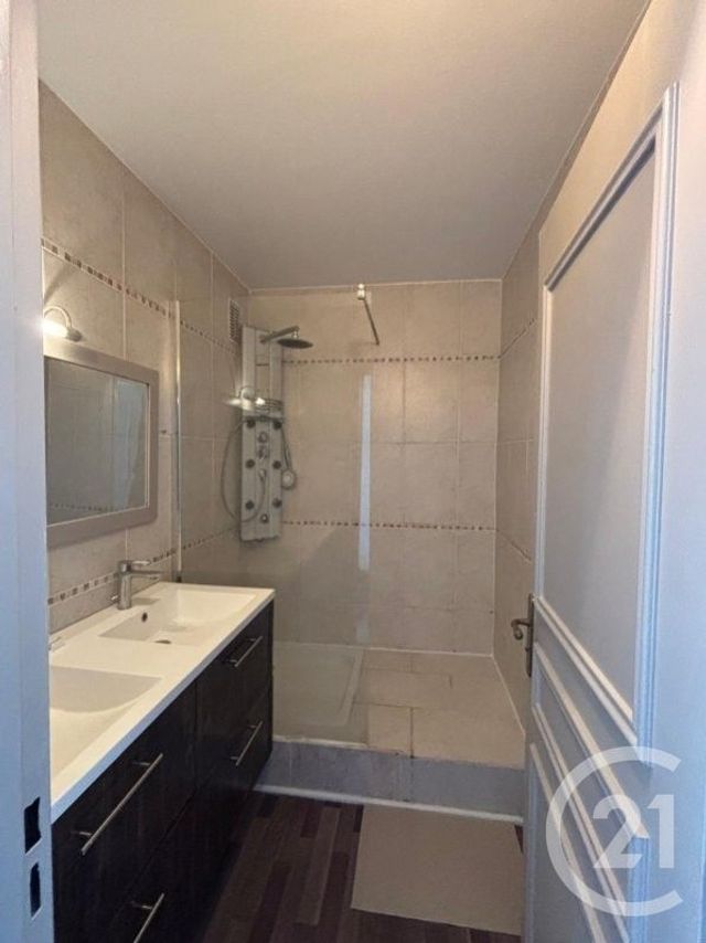 Appartement T5 &agrave; vendre - 5 pi&egrave;ces - 94 m2 - La Garde - 83 - PROVENCE-ALPES-COTE-D-AZUR