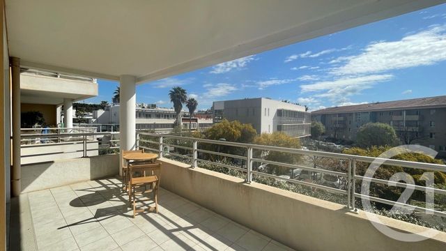 Appartement F3 &agrave; vendre - 3 pi&egrave;ces - 63,53 m2 - La Garde - 83 - PROVENCE-ALPES-COTE-D-AZUR