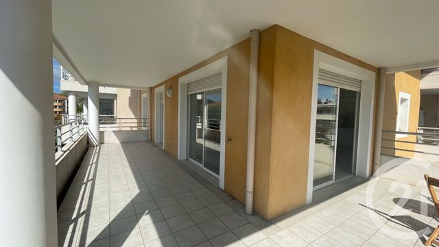 Appartement F3 &agrave; vendre - 3 pi&egrave;ces - 63,53 m2 - La Garde - 83 - PROVENCE-ALPES-COTE-D-AZUR
