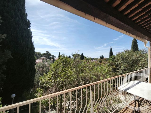 Maison &agrave; vendre - 5 pi&egrave;ces - 106,09 m2 - La Garde - 83 - PROVENCE-ALPES-COTE-D-AZUR