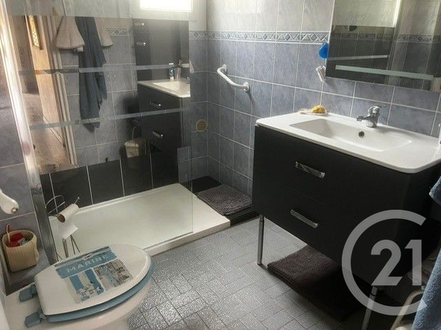Appartement F3 &agrave; louer - 3 pi&egrave;ces - 58,72 m2 - La Garde - 83 - PROVENCE-ALPES-COTE-D-AZUR