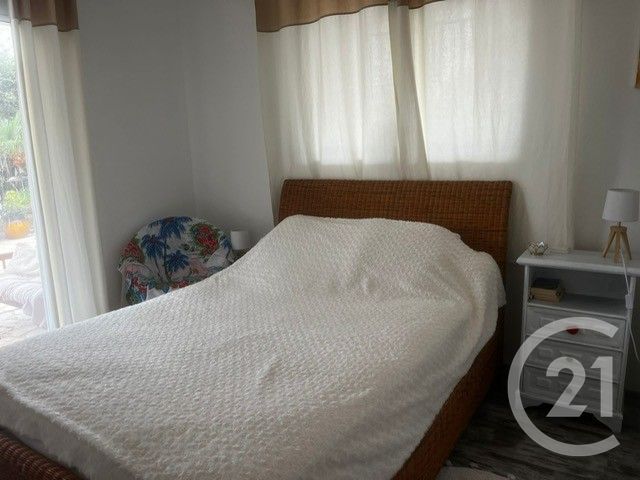 Appartement F3 &agrave; louer - 3 pi&egrave;ces - 58,72 m2 - La Garde - 83 - PROVENCE-ALPES-COTE-D-AZUR