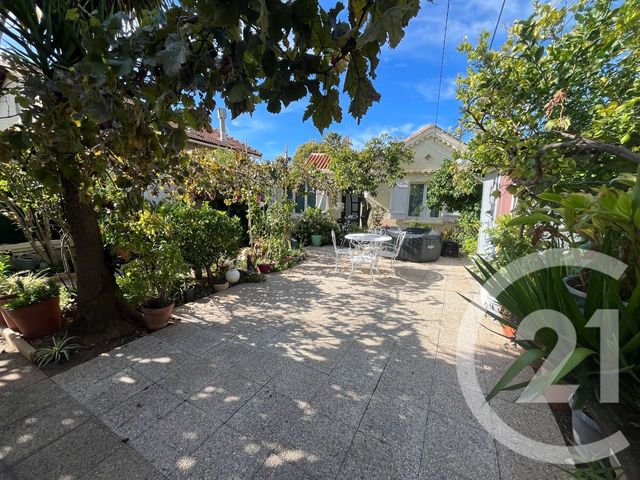 maison - TOULON - 83