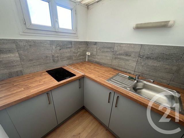 Appartement Studio à vendre - 1 pièce - 17 m2 - Toulon - 83 - PROVENCE-ALPES-COTE-D-AZUR