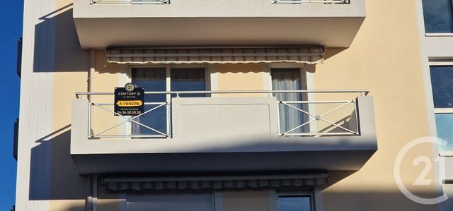 Appartement T3 &agrave; vendre - 3 pi&egrave;ces - 70 m2 - Hyeres - 83 - PROVENCE-ALPES-COTE-D-AZUR