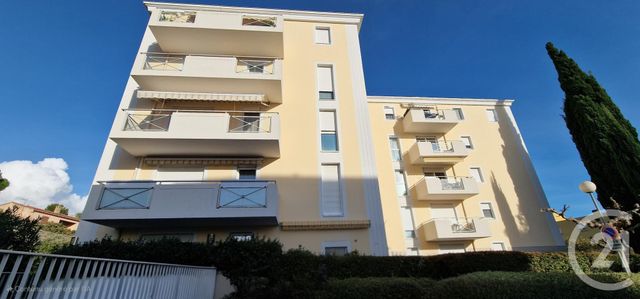Appartement T3 &agrave; vendre - 3 pi&egrave;ces - 70 m2 - Hyeres - 83 - PROVENCE-ALPES-COTE-D-AZUR