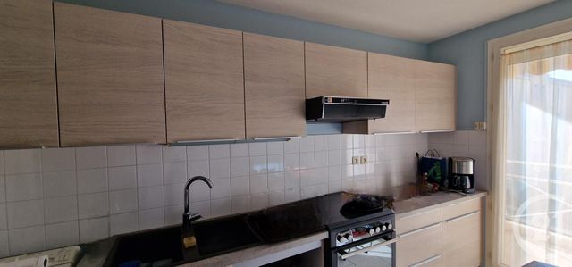 Appartement T3 &agrave; vendre - 3 pi&egrave;ces - 70 m2 - Hyeres - 83 - PROVENCE-ALPES-COTE-D-AZUR