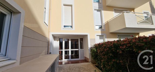 Appartement T3 &agrave; vendre - 3 pi&egrave;ces - 70 m2 - Hyeres - 83 - PROVENCE-ALPES-COTE-D-AZUR