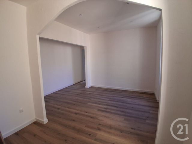 Maison à louer - 2 pièces - 64,40 m2 - Toulon - 83 - PROVENCE-ALPES-COTE-D-AZUR