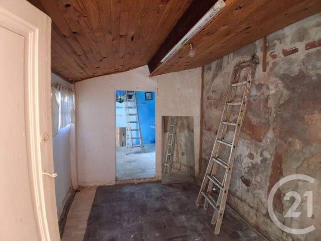 Maison à louer - 2 pièces - 64,40 m2 - Toulon - 83 - PROVENCE-ALPES-COTE-D-AZUR