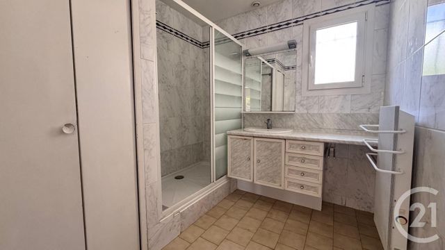 Maison &agrave; vendre - 5 pi&egrave;ces - 90 m2 - La Garde - 83 - PROVENCE-ALPES-COTE-D-AZUR