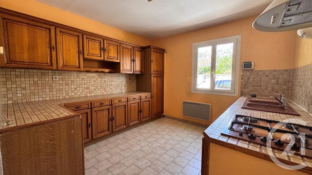 Maison &agrave; vendre - 5 pi&egrave;ces - 90 m2 - La Garde - 83 - PROVENCE-ALPES-COTE-D-AZUR