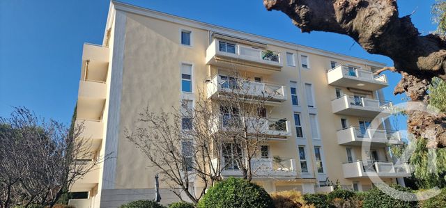 Appartement T2 &agrave; vendre - 2 pi&egrave;ces - 49,40 m2 - Hyeres - 83 - PROVENCE-ALPES-COTE-D-AZUR
