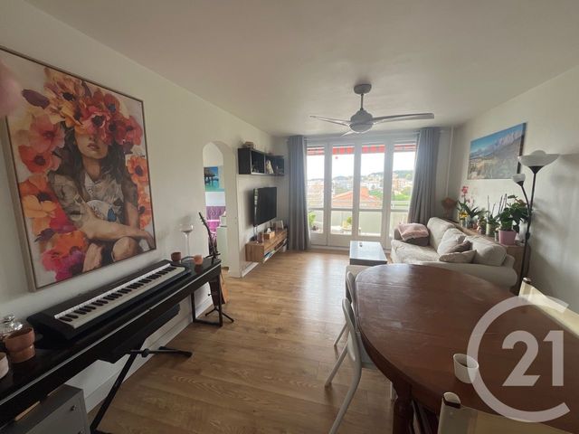 Appartement F5 &agrave; vendre - 5 pi&egrave;ces - 92,13 m2 - La Garde - 83 - PROVENCE-ALPES-COTE-D-AZUR