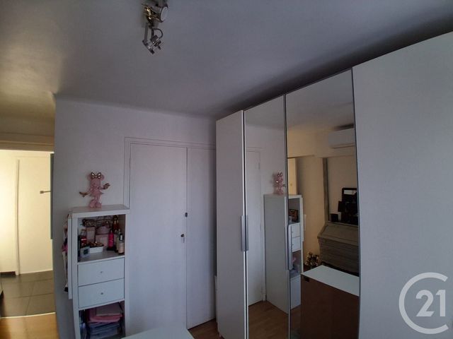 Appartement F3 &agrave; louer - 3 pi&egrave;ces - 53,40 m2 - Aubagne - 13 - PROVENCE-ALPES-COTE-D-AZUR