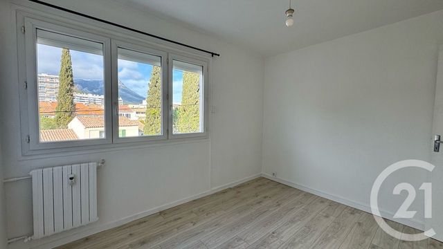 Appartement F3 &agrave; vendre - 3 pi&egrave;ces - 60,04 m2 - La Garde - 83 - PROVENCE-ALPES-COTE-D-AZUR