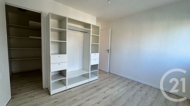 Appartement F3 &agrave; vendre - 3 pi&egrave;ces - 60,04 m2 - La Garde - 83 - PROVENCE-ALPES-COTE-D-AZUR