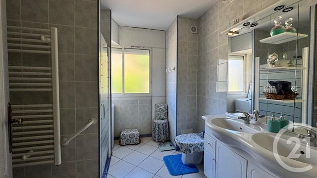 Maison &agrave; vendre - 7 pi&egrave;ces - 160 m2 - La Garde - 83 - PROVENCE-ALPES-COTE-D-AZUR