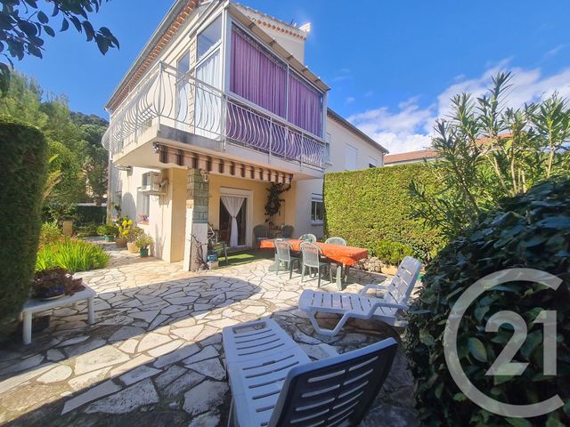Maison &agrave; vendre - 7 pi&egrave;ces - 160 m2 - La Garde - 83 - PROVENCE-ALPES-COTE-D-AZUR