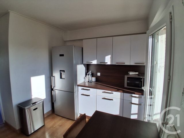 Appartement F4 &agrave; louer - 4 pi&egrave;ces - 72,39 m2 - La Garde - 83 - PROVENCE-ALPES-COTE-D-AZUR