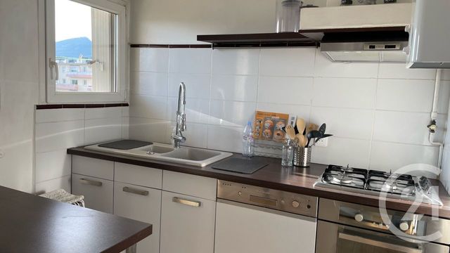 Appartement F4 &agrave; louer - 4 pi&egrave;ces - 72,39 m2 - La Garde - 83 - PROVENCE-ALPES-COTE-D-AZUR