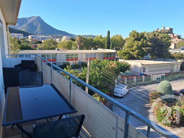 Appartement F4 &agrave; louer - 4 pi&egrave;ces - 72,39 m2 - La Garde - 83 - PROVENCE-ALPES-COTE-D-AZUR
