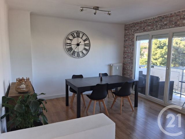 Appartement F4 &agrave; louer - 4 pi&egrave;ces - 72,39 m2 - La Garde - 83 - PROVENCE-ALPES-COTE-D-AZUR