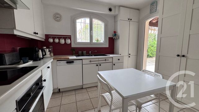 Maison &agrave; vendre - 5 pi&egrave;ces - 120,65 m2 - La Garde - 83 - PROVENCE-ALPES-COTE-D-AZUR