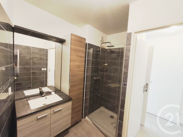 Appartement T3 &agrave; vendre - 3 pi&egrave;ces - 53,50 m2 - Toulon - 83 - PROVENCE-ALPES-COTE-D-AZUR