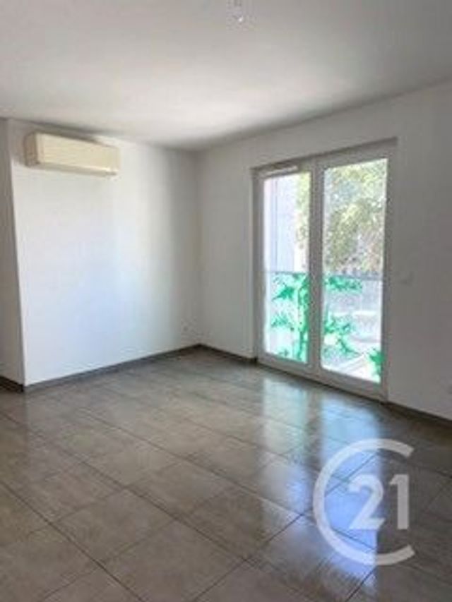 Appartement T3 &agrave; vendre - 3 pi&egrave;ces - 53,50 m2 - Toulon - 83 - PROVENCE-ALPES-COTE-D-AZUR