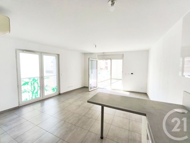 Appartement T3 &agrave; vendre - 3 pi&egrave;ces - 53,50 m2 - Toulon - 83 - PROVENCE-ALPES-COTE-D-AZUR