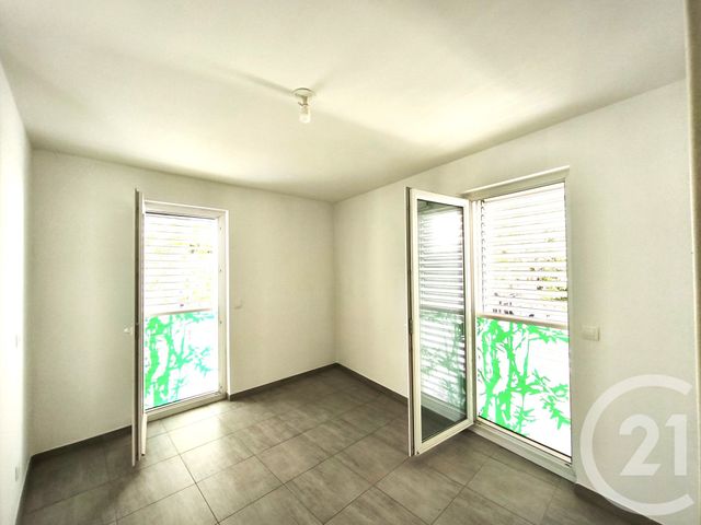 Appartement T3 &agrave; vendre - 3 pi&egrave;ces - 53,50 m2 - Toulon - 83 - PROVENCE-ALPES-COTE-D-AZUR