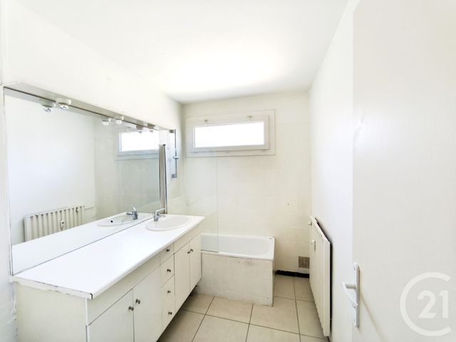 Appartement F4 &agrave; vendre - 4 pi&egrave;ces - 79,69 m2 - La Garde - 83 - PROVENCE-ALPES-COTE-D-AZUR