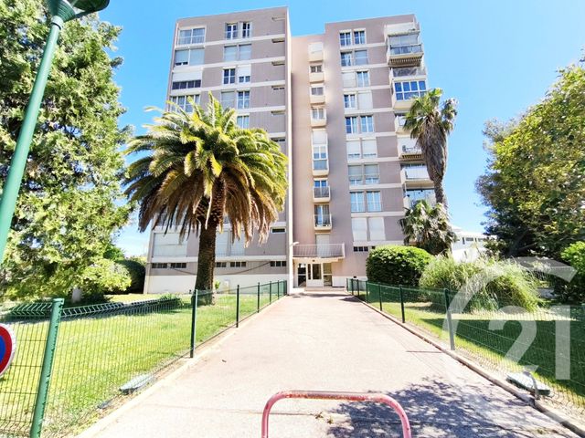 Appartement F4 &agrave; vendre - 4 pi&egrave;ces - 79,69 m2 - La Garde - 83 - PROVENCE-ALPES-COTE-D-AZUR