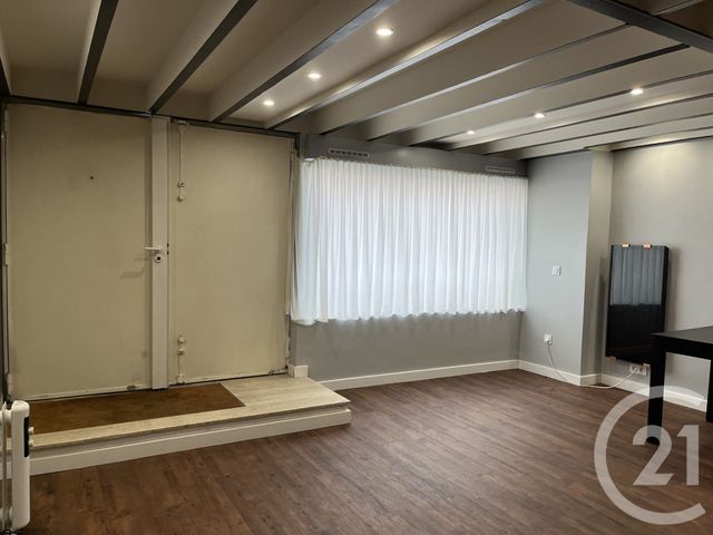 Appartement Duplex &agrave; louer - 2 pi&egrave;ces - 62,48 m2 - Toulon - 83 - PROVENCE-ALPES-COTE-D-AZUR