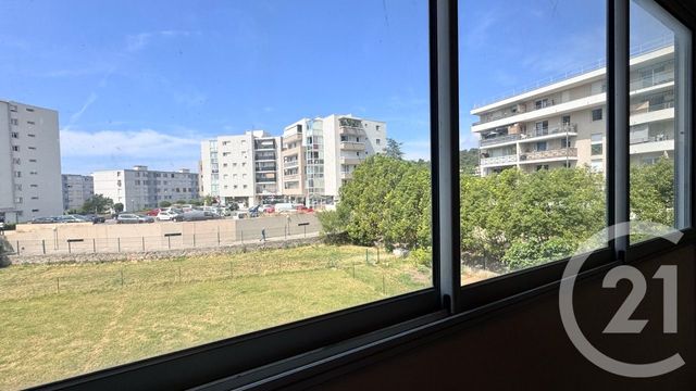Appartement T4 &agrave; vendre - 4 pi&egrave;ces - 67 m2 - La Garde - 83 - PROVENCE-ALPES-COTE-D-AZUR