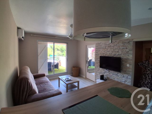 Appartement F2 &agrave; louer - 2 pi&egrave;ces - 34,70 m2 - La Valette Du Var - 83 - PROVENCE-ALPES-COTE-D-AZUR
