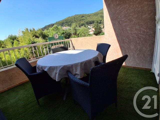 Appartement F2 &agrave; louer - 2 pi&egrave;ces - 34,70 m2 - La Valette Du Var - 83 - PROVENCE-ALPES-COTE-D-AZUR