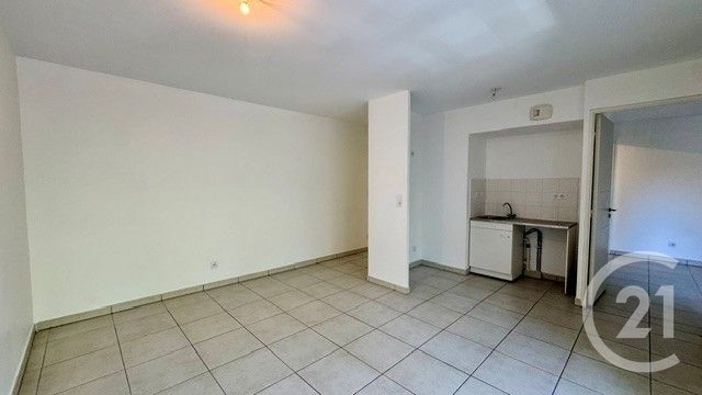 Appartement F2 &agrave; vendre - 2 pi&egrave;ces - 40,71 m2 - Toulon - 83 - PROVENCE-ALPES-COTE-D-AZUR