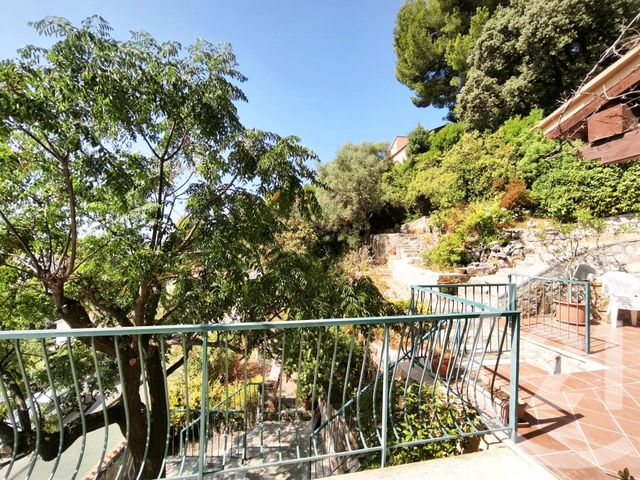 Maison &agrave; vendre - 5 pi&egrave;ces - 152,85 m2 - La Garde - 83 - PROVENCE-ALPES-COTE-D-AZUR
