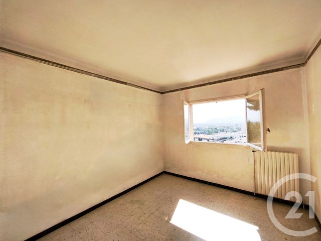 Maison &agrave; vendre - 5 pi&egrave;ces - 152,85 m2 - La Garde - 83 - PROVENCE-ALPES-COTE-D-AZUR