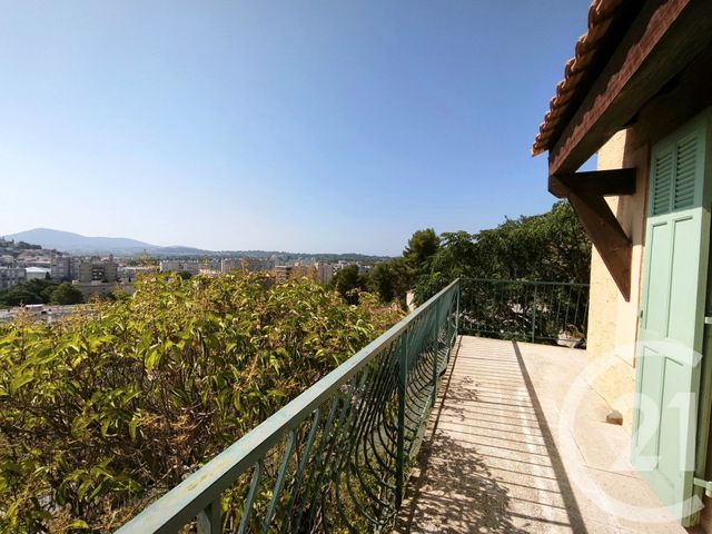 Maison &agrave; vendre - 5 pi&egrave;ces - 152,85 m2 - La Garde - 83 - PROVENCE-ALPES-COTE-D-AZUR